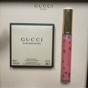 Gucci Glow Highlighter with Pink Shine